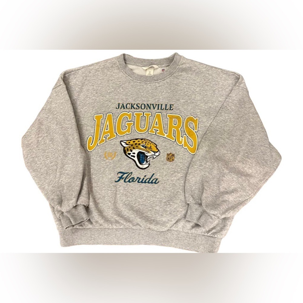 H&M x NFL Jacksonville Jaguar Florida Gray Graphic Sweatshirt in Small